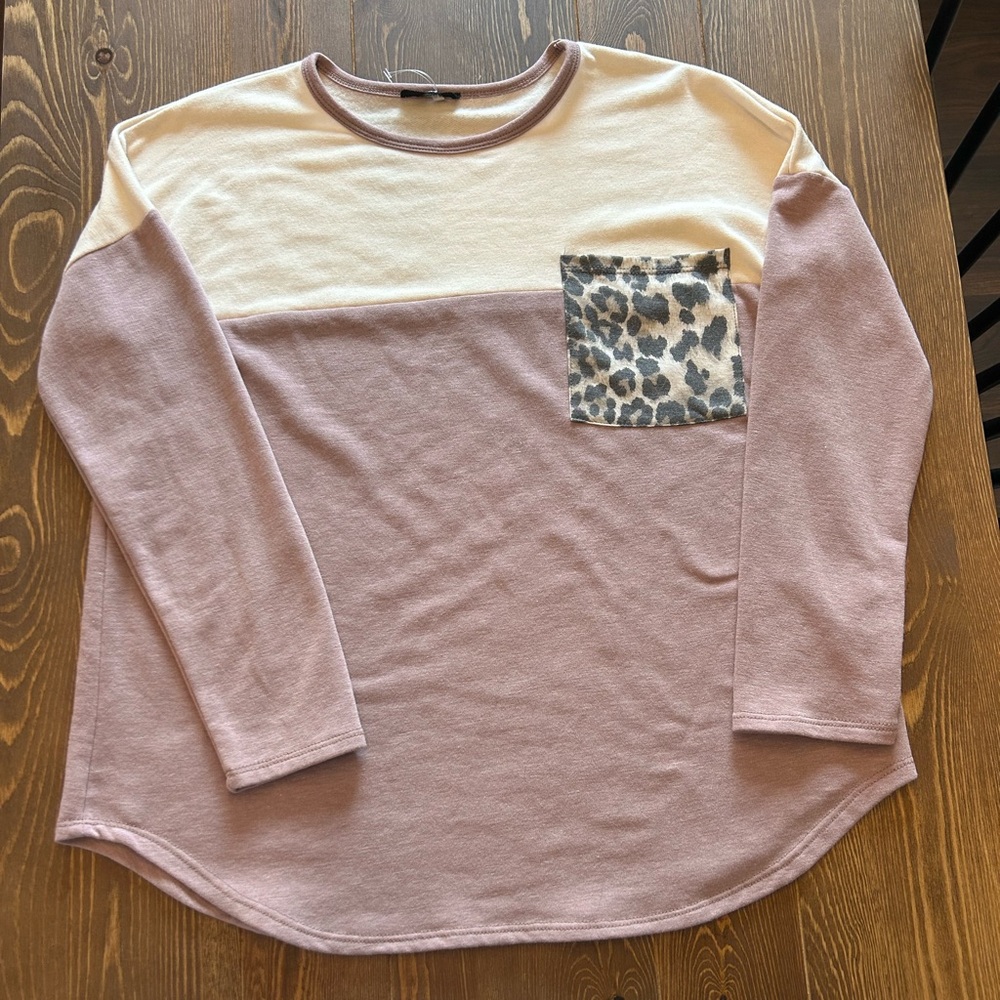 Women’s Sweater Shirt